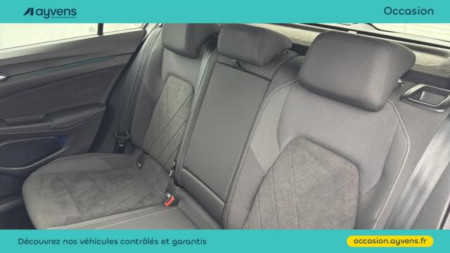 Volkswagen Golf image 9