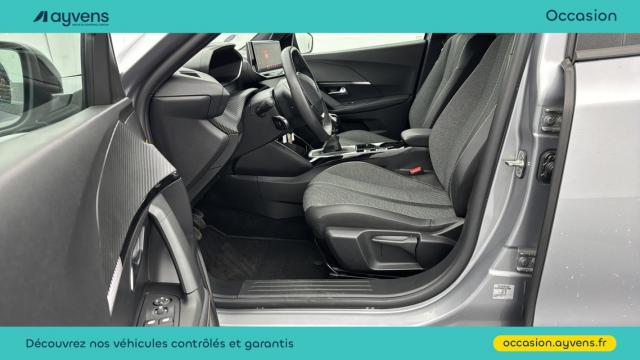 Peugeot 2008 image 6