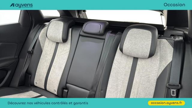 Peugeot 3008 image 8