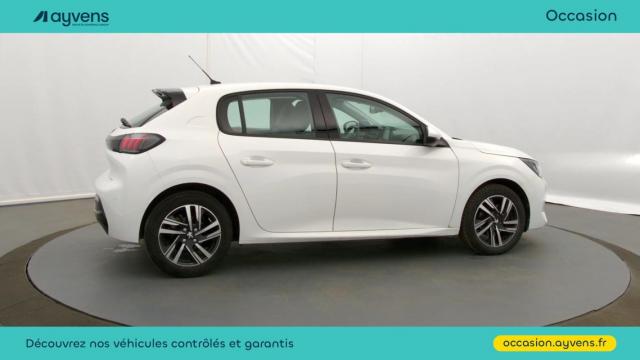Peugeot 208 image 8