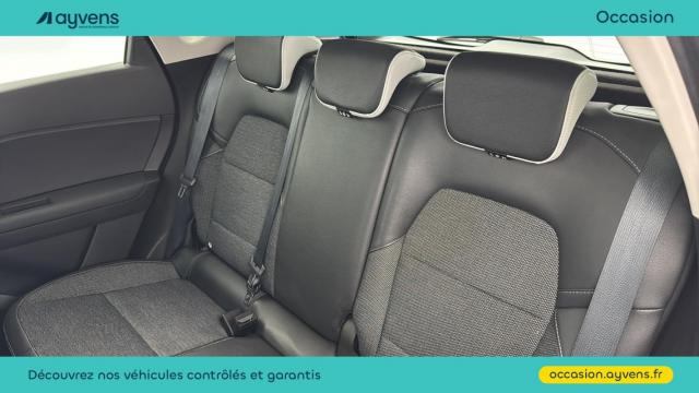 Renault Captur image 2