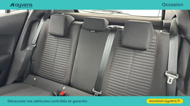 Peugeot 2008 image 3