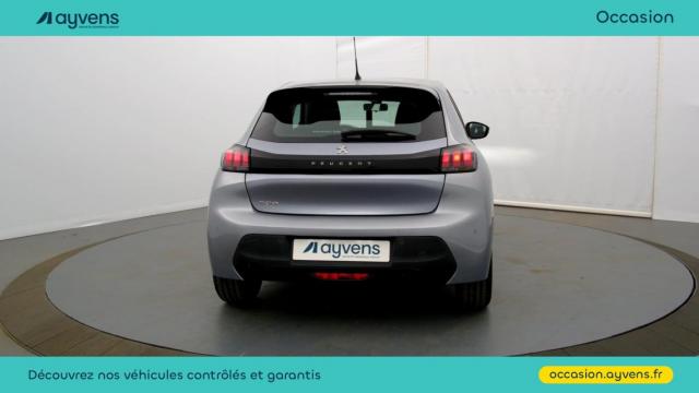 Peugeot 208 image 8