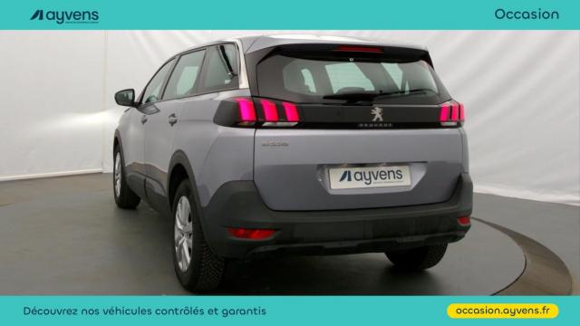 Peugeot 5008 image 1