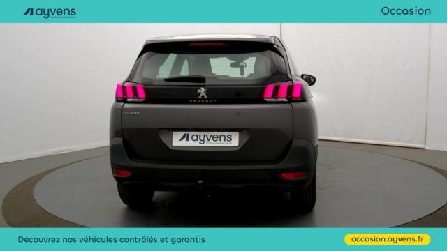 Peugeot 5008 image 9