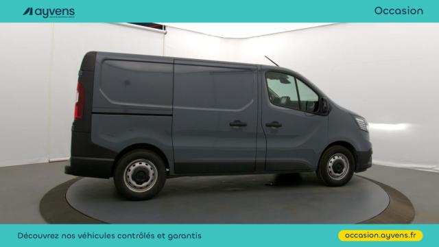 Renault Trafic image 8