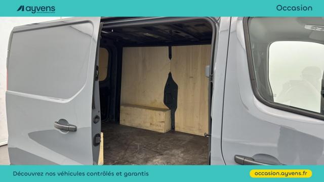 Renault Trafic image 1