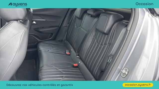 Peugeot 2008 image 8