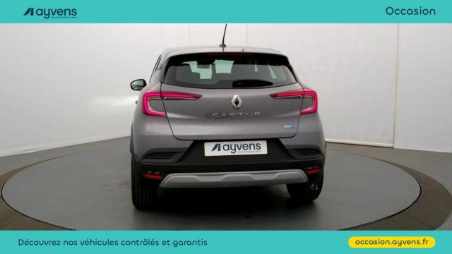Renault Captur image 1