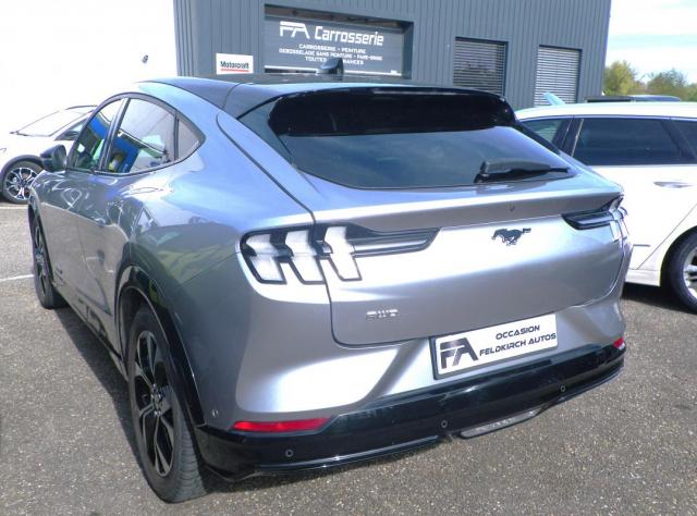 Ford Mustang image 3