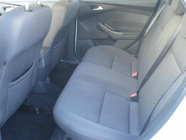Ford Focus image 5