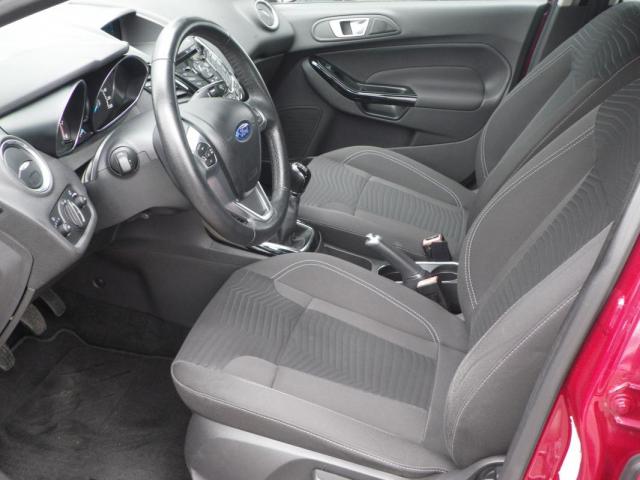 Ford Fiesta image 4