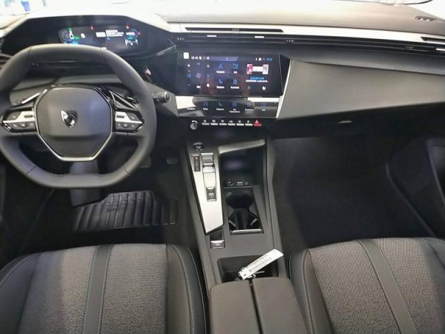 Peugeot 308 image 3