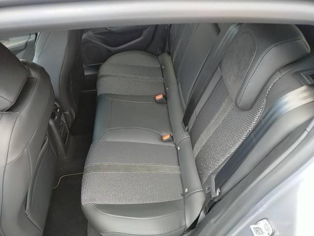 Peugeot 308 image 1