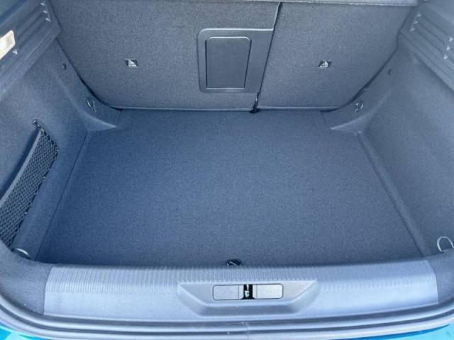 Peugeot 308 image 9
