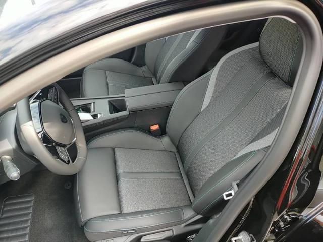 Peugeot 308 image 9