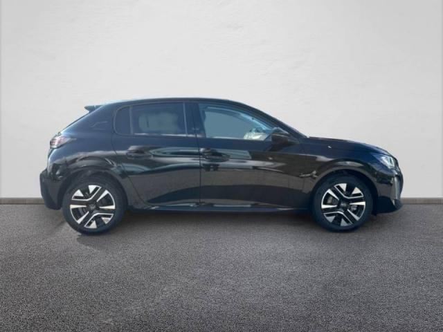 Peugeot 208 image 8