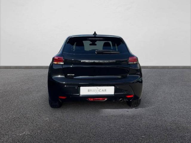 Peugeot 208 image 9