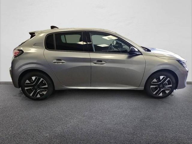 Peugeot 208 image 7