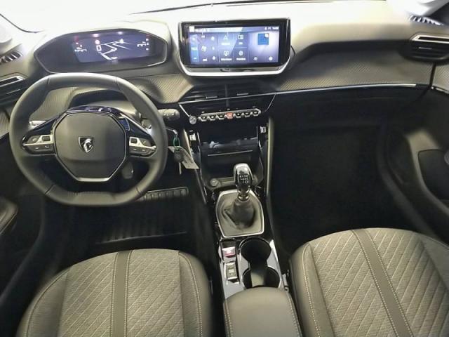Peugeot 208 image 1