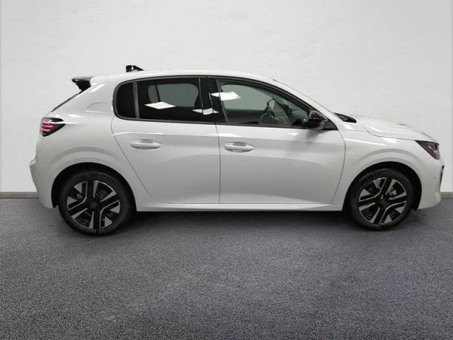 Peugeot 208 image 3