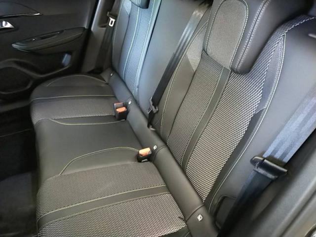 Peugeot 2008 image 5