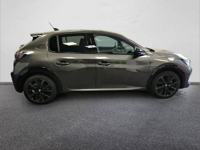 Peugeot 208 image 6