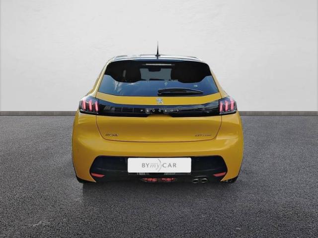 Peugeot 208 image 8