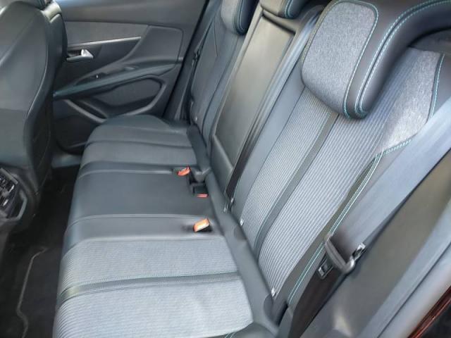 Peugeot 3008 image 1