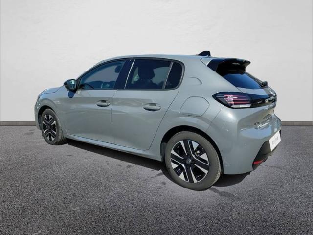 Peugeot 208 image 2