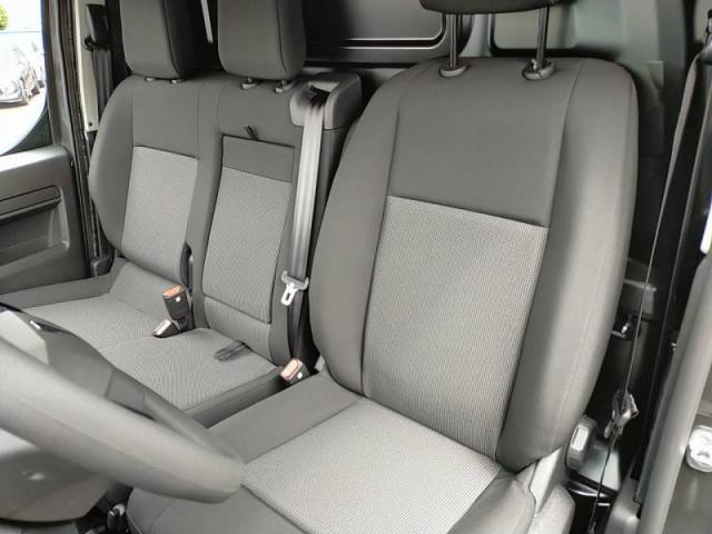 Peugeot Expert image 8