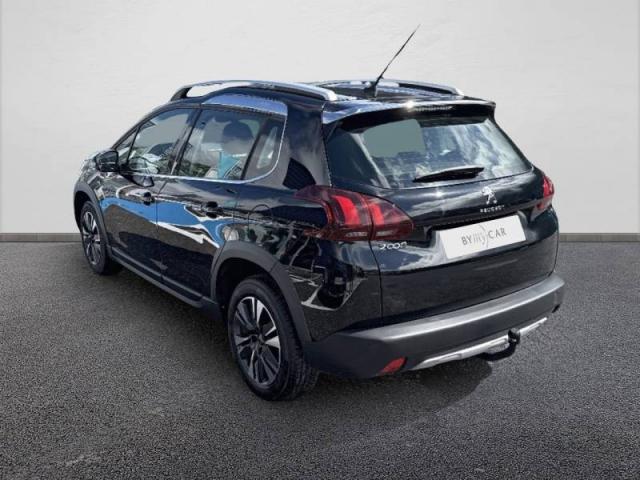Peugeot 2008 image 9