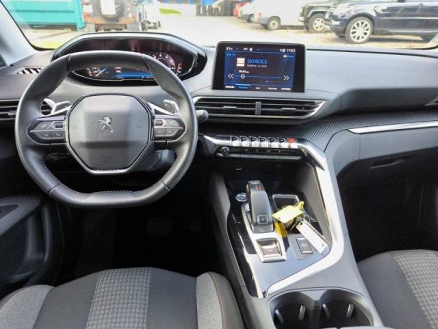 Peugeot 3008 image 9