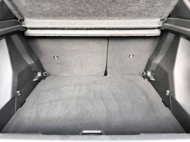 Peugeot 2008 image 9