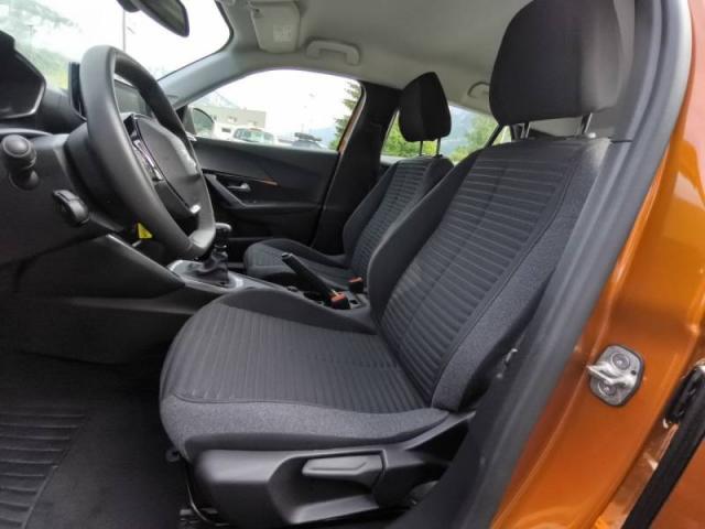 Peugeot 2008 image 3