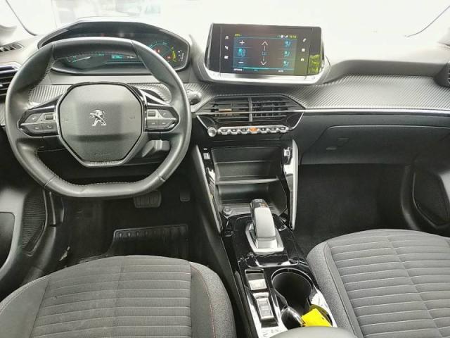 Peugeot 208 image 5