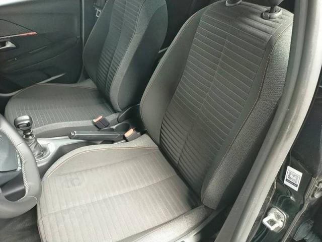 Peugeot 208 image 4