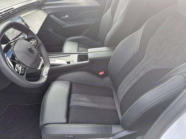 Peugeot 308 image 9
