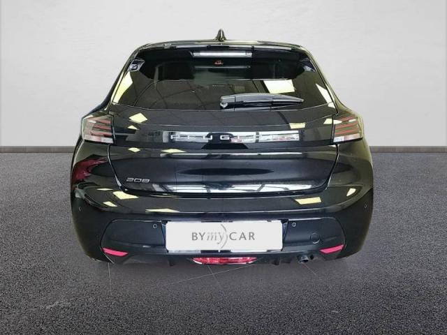 Peugeot 208 image 9