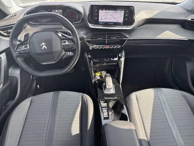 Peugeot 2008 image 1