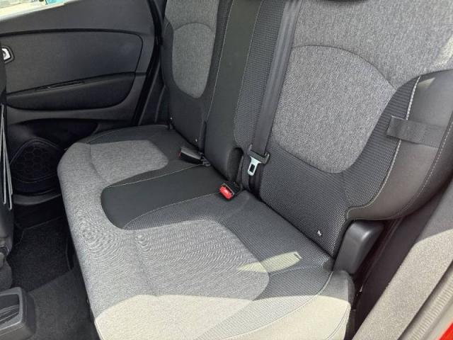 Renault Captur image 2