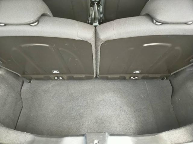 Peugeot 108 image 9
