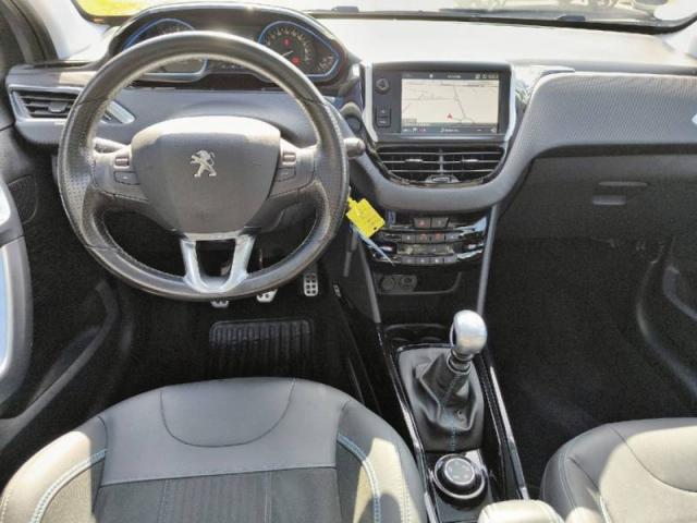 Peugeot 2008 image 4