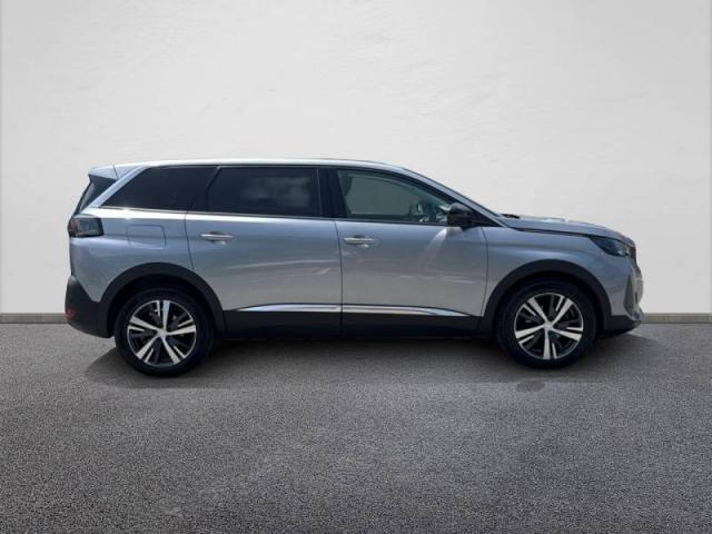 Peugeot 5008 image 9