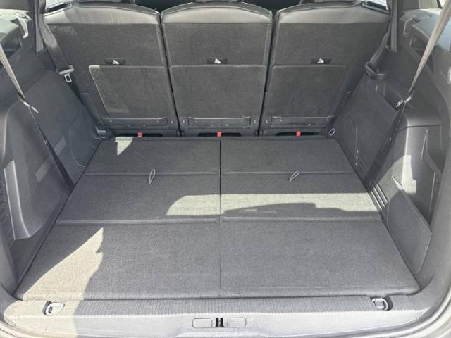 Peugeot 5008 image 4