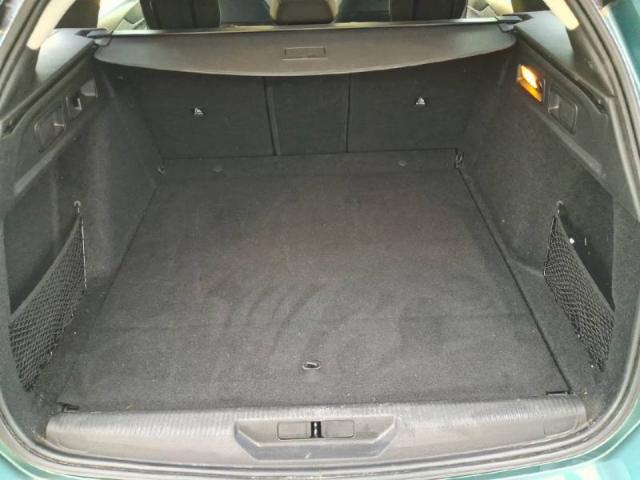 Peugeot 308 image 1