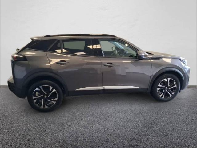 Peugeot 2008 image 3