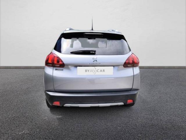 Peugeot 2008 image 2