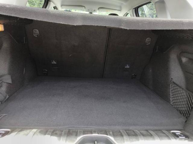 Peugeot 2008 image 1