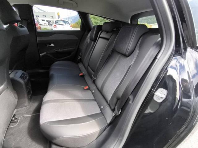 Peugeot 308 image 8